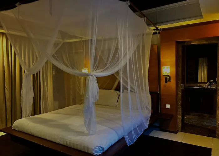 Mai Hotel 5*