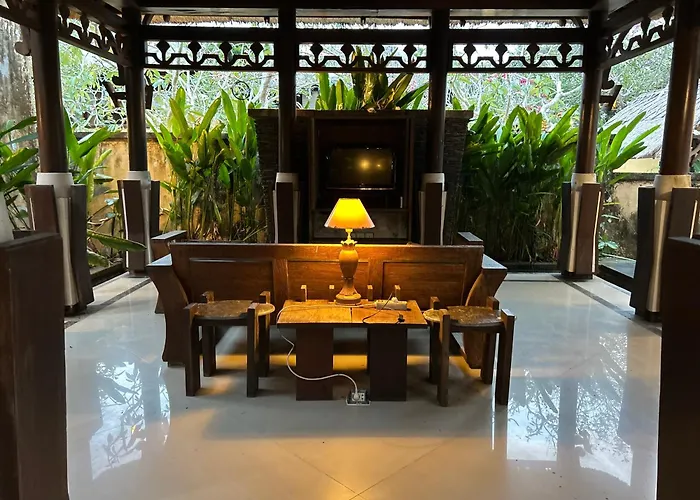 Mai Hotel